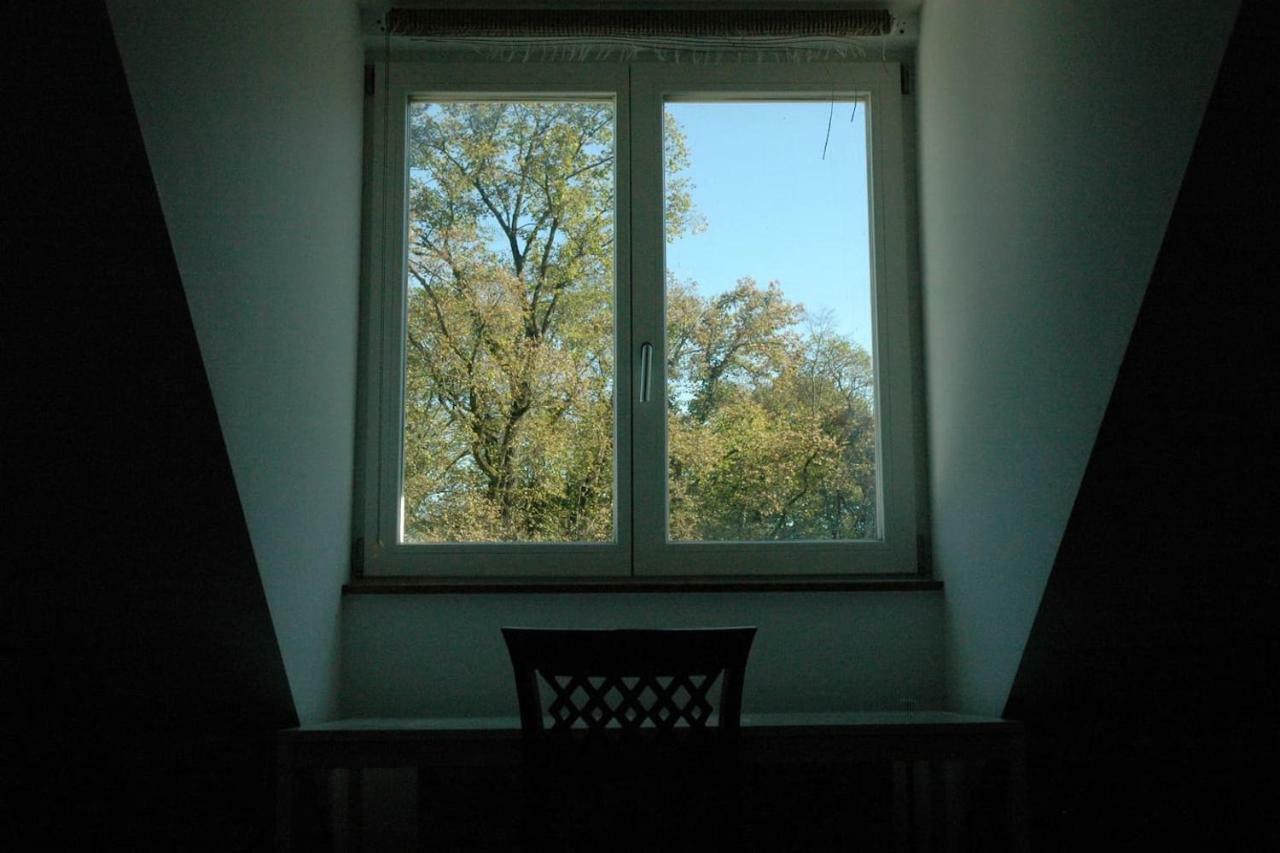 Ruhige, Grosse Ferienwohnung Am Muehlberg, Stadtrand Wien Eksteriør bilde